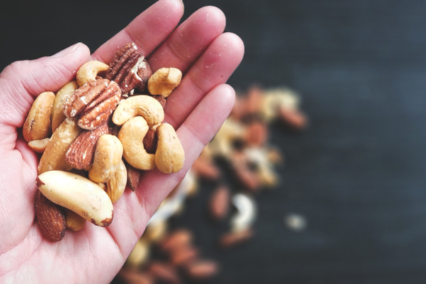 frutta secca controindicazioni bambini