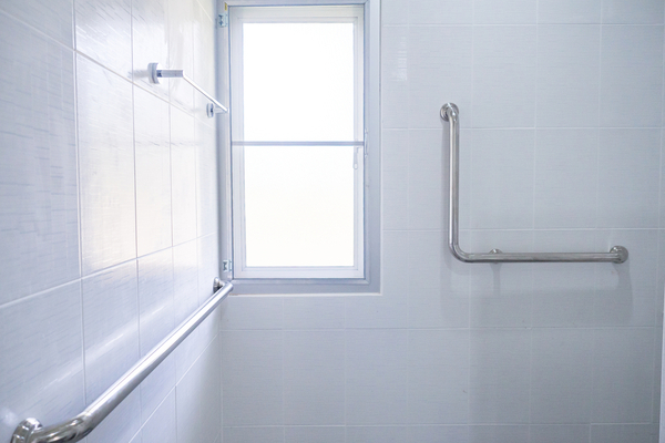 sicurezza bagno anziani