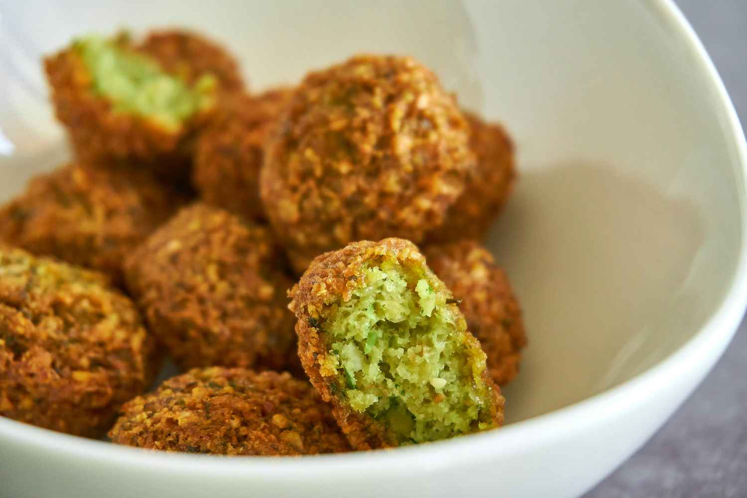 Falafel di piselli e menta