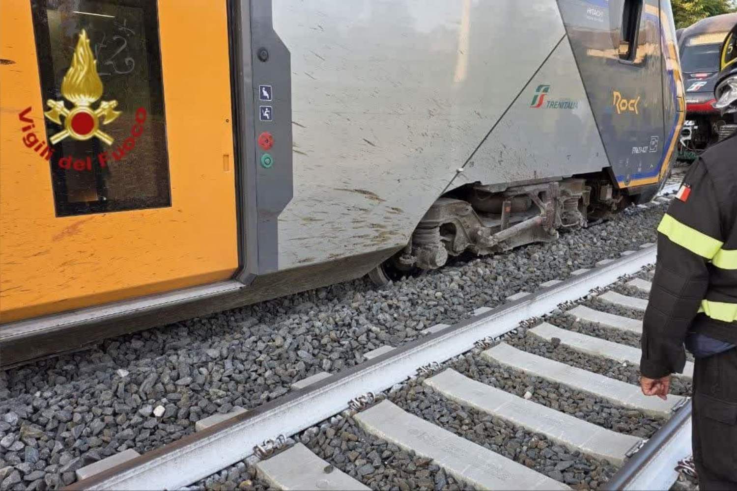 treno deragliato 2