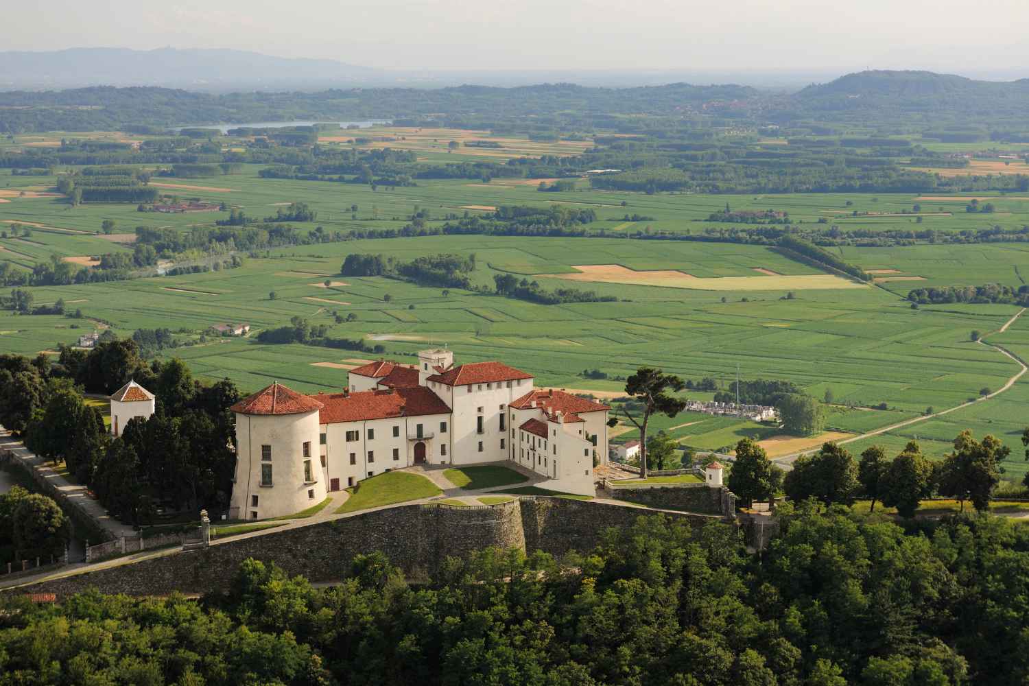 Castello e Parco di Masino